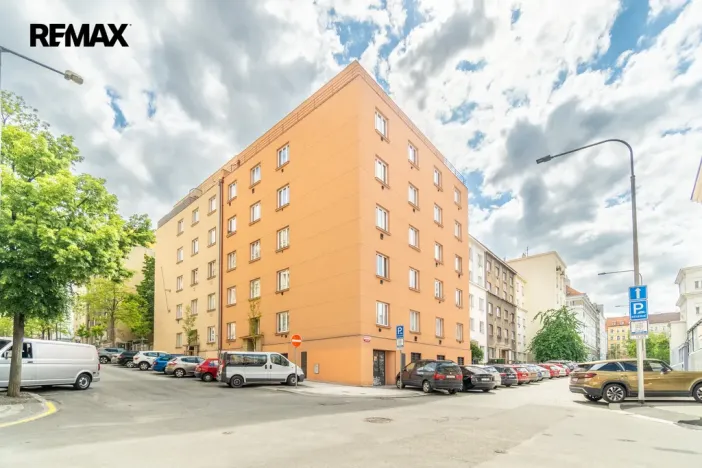 Prodej bytu 1+kk, Praha - Žižkov, Baranova, 34 m2