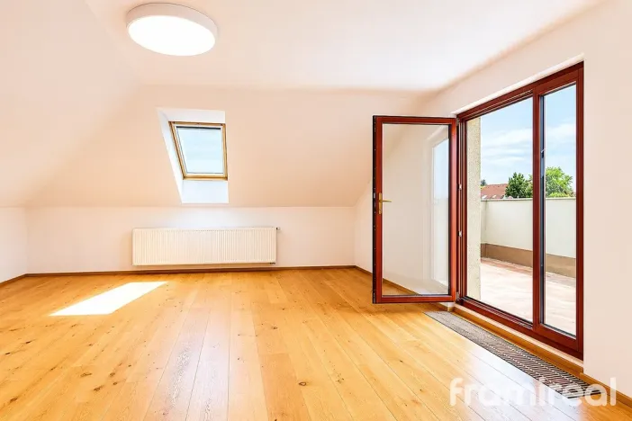 Prodej rodinného domu, Ohrobec, Krátká, 298 m2