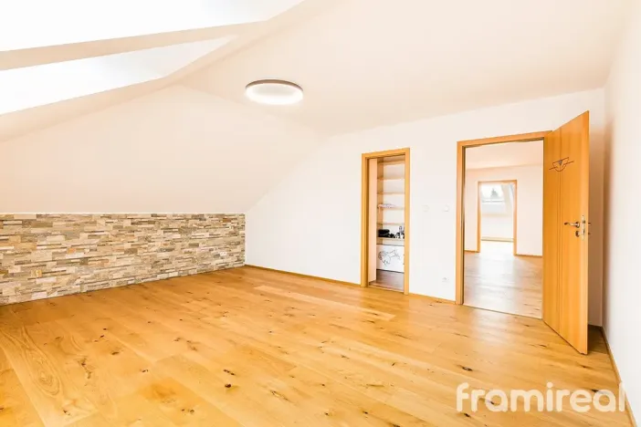 Prodej rodinného domu, Ohrobec, Krátká, 298 m2