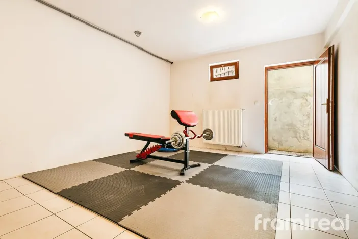 Prodej rodinného domu, Ohrobec, Krátká, 298 m2