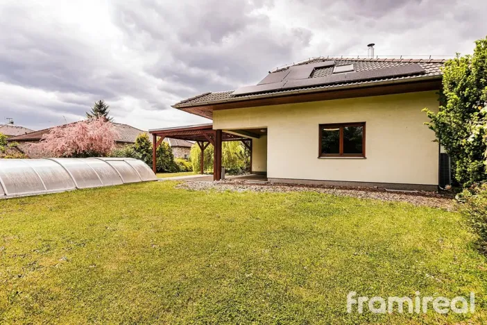 Prodej rodinného domu, Ohrobec, Krátká, 298 m2