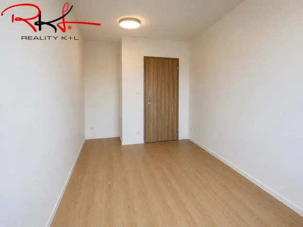 Pronájem bytu 2+kk, Praha, Pod Harfou, 49 m2
