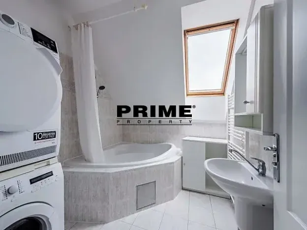 Pronájem rodinného domu, Praha - Nebušice, K vinicím, 251 m2