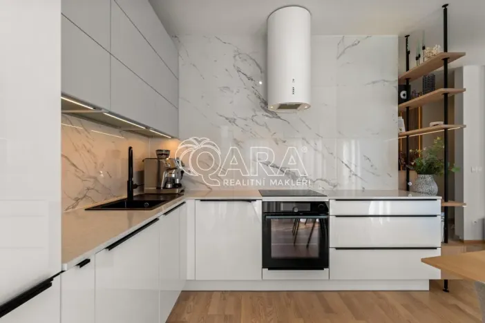 Pronájem bytu 3+kk, Praha - Karlín, Breitfeldova, 76 m2