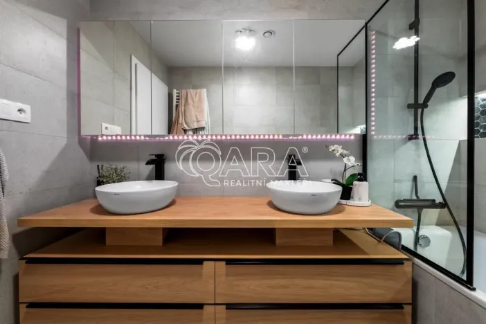 Pronájem bytu 3+kk, Praha - Karlín, Breitfeldova, 76 m2