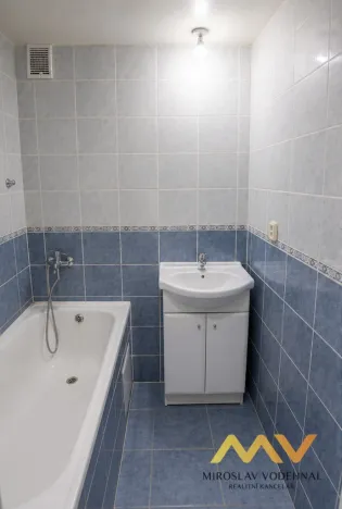 Pronájem bytu 3+1, Police nad Metují - Velká Ledhuje, K Sídlišti, 68 m2