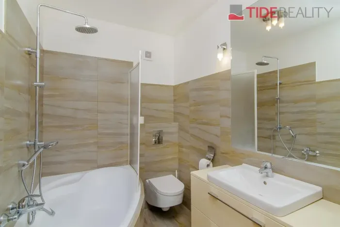 Pronájem bytu 4+kk, Praha - Vinohrady, U Havlíčkových sadů, 130 m2