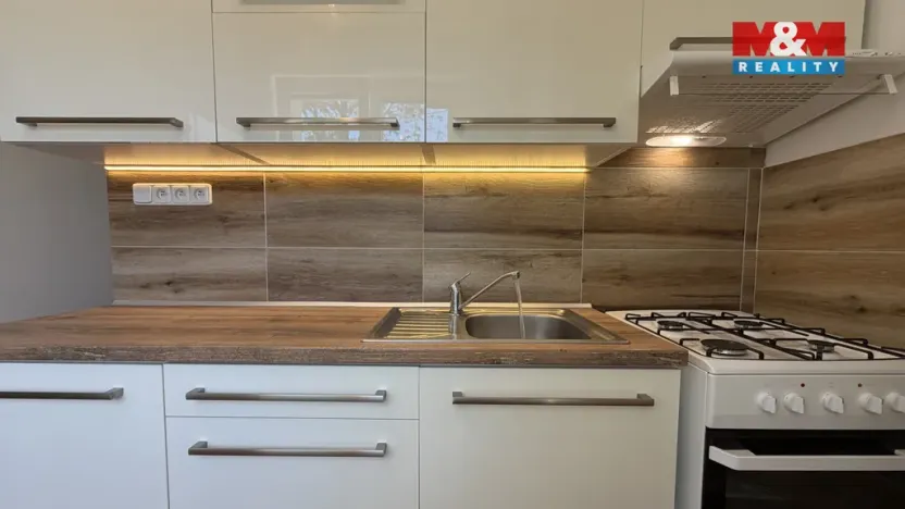 Pronájem bytu 2+1, Mariánské Lázně, Libušina, 56 m2