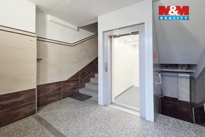 Pronájem bytu 3+1, Chodov, Luční, 82 m2