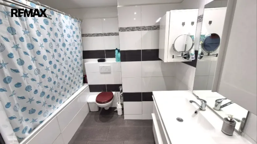 Prodej bytu 3+kk, Praha - Háje, Cyprichova, 75 m2