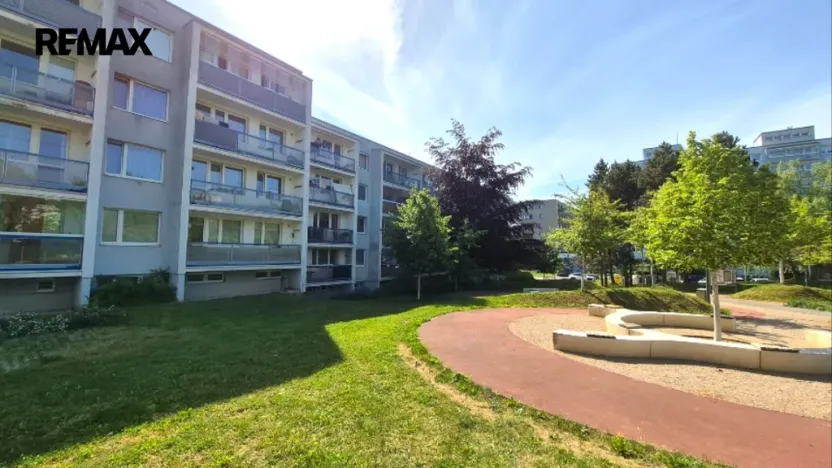 Prodej bytu 3+kk, Praha - Háje, Cyprichova, 75 m2
