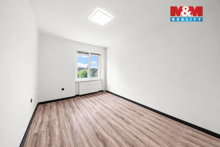 Prodej bytu 3+1, Dobroměřice, 5. května, 72 m2