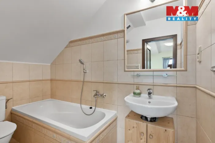 Prodej ubytování, Albrechtice v Jizerských horách, 215 m2