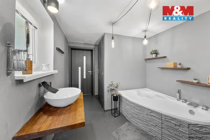 Prodej rodinného domu, Huntířov - Stará Oleška, 154 m2