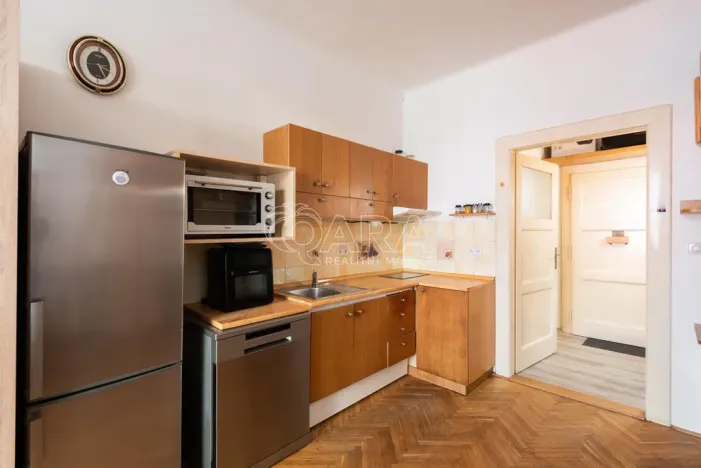 Prodej bytu 1+kk, Praha - Vinohrady, náměstí Jiřího z Lobkovic, 25 m2