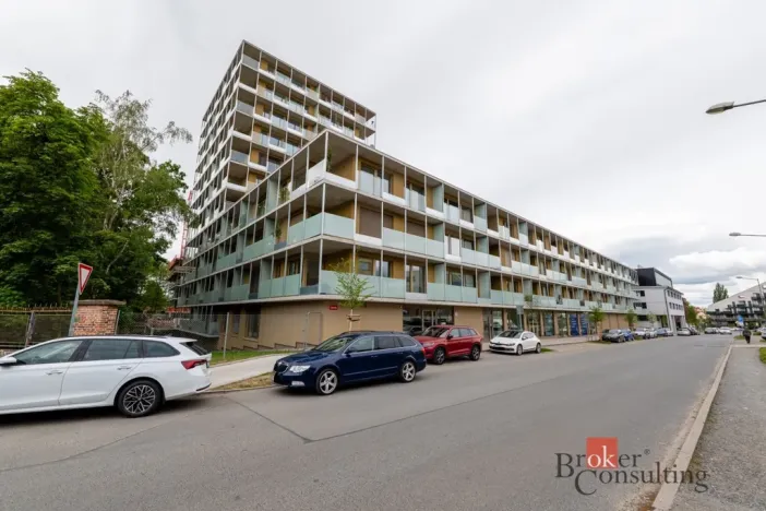 Pronájem bytu 1+kk, 27 m2