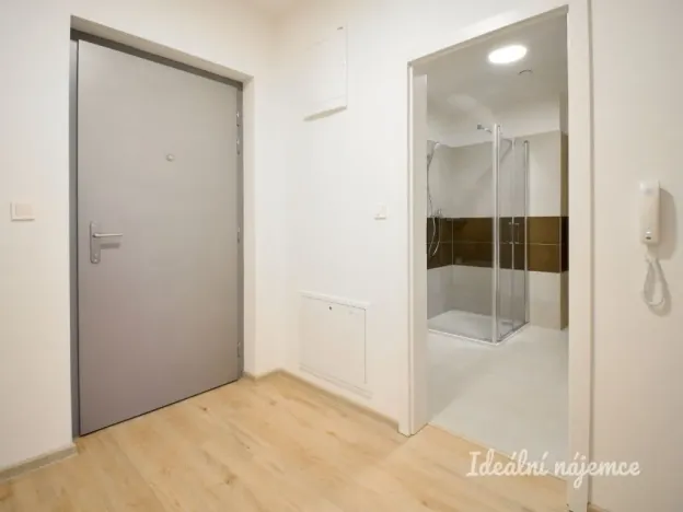 Pronájem bytu 2+kk, Brno - Maloměřice, Wágnerova, 56 m2