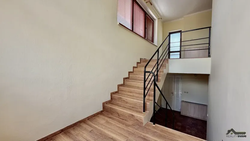 Prodej rodinného domu, Hroznová Lhota, 199 m2