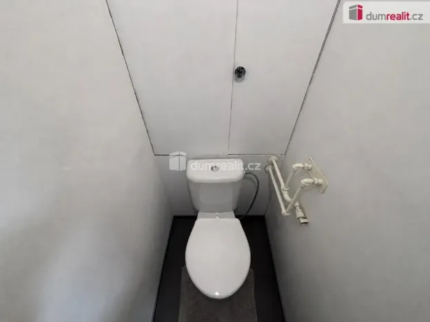 Prodej bytu 2+1, Sokolov, Křižíkova, 52 m2