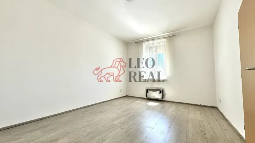 Pronájem bytu 3+1, Staré Město, Brněnská, 90 m2