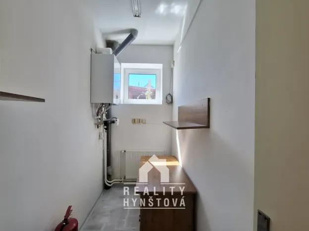 Pronájem obchodního prostoru, Blansko, Bezručova, 136 m2