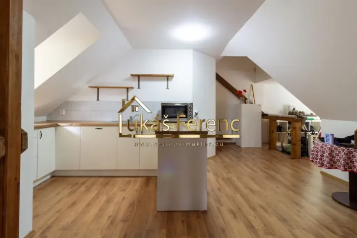 Pronájem bytu 2+kk, Klecany - Klecánky, Povltavská, 89 m2