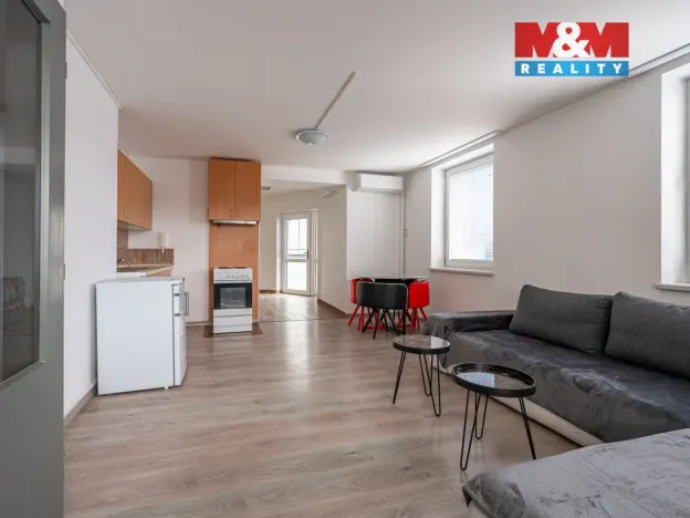 Pronájem skladu, Postupice - Milovanice, 212 m2