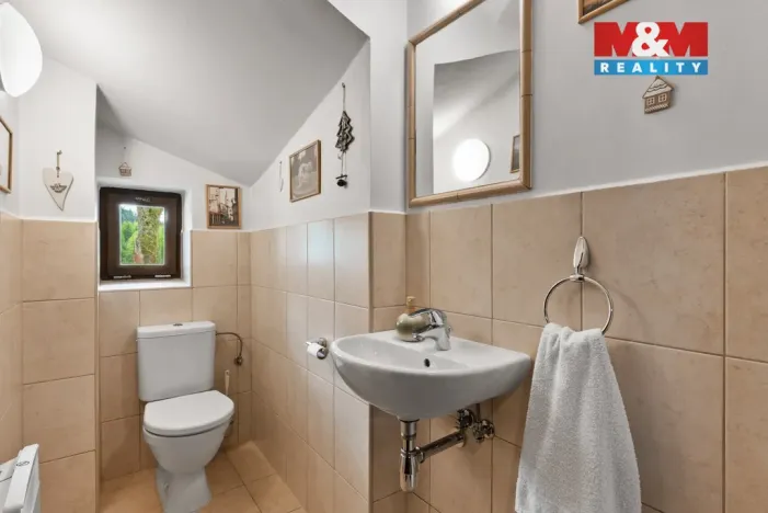 Prodej chalupy, Albrechtice v Jizerských horách, 215 m2