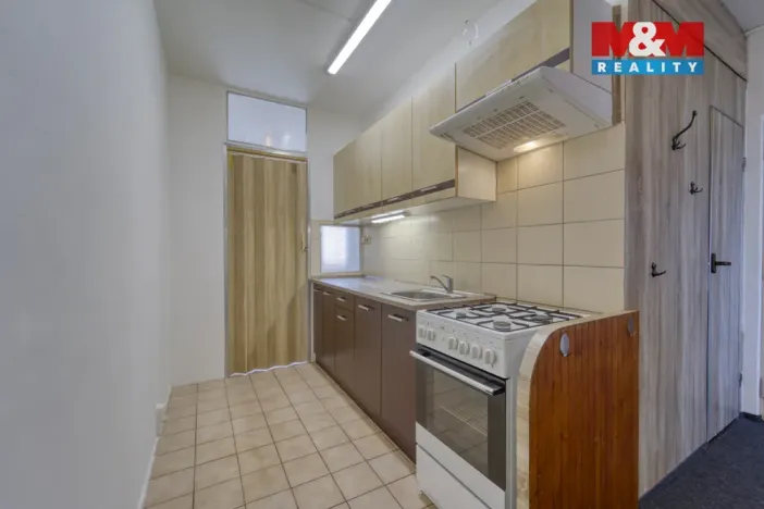 Prodej bytu 2+1, Hroznětín, Sídliště, 56 m2