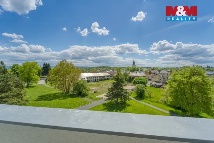 Prodej bytu 2+1, Hroznětín, Sídliště, 56 m2