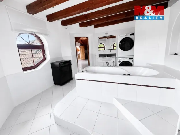 Pronájem rodinného domu, Baška - Kunčičky u Bašky, 300 m2