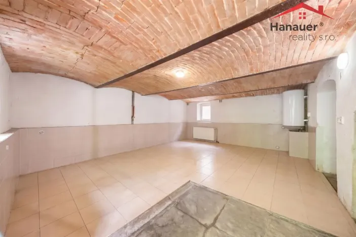 Prodej rodinného domu, Libouchec - Čermná, 176 m2