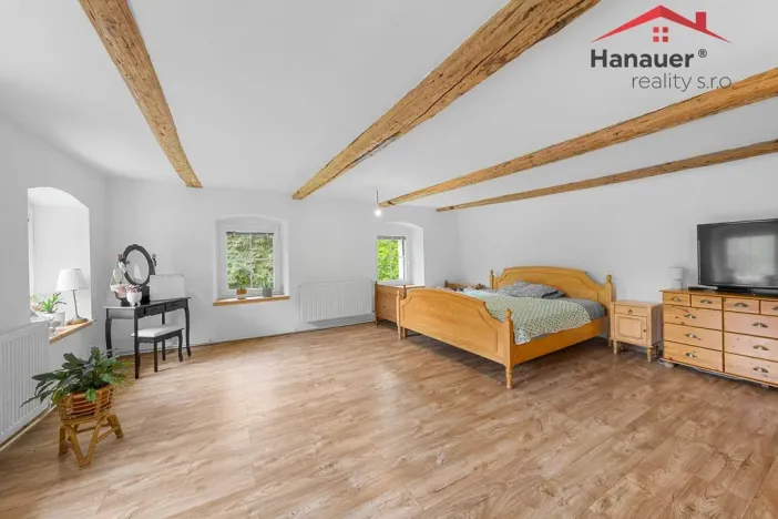 Prodej rodinného domu, Libouchec - Čermná, 176 m2