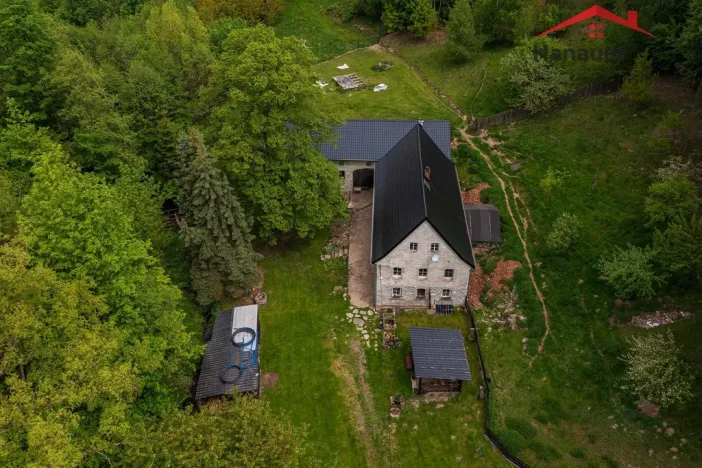Prodej rodinného domu, Libouchec - Čermná, 176 m2