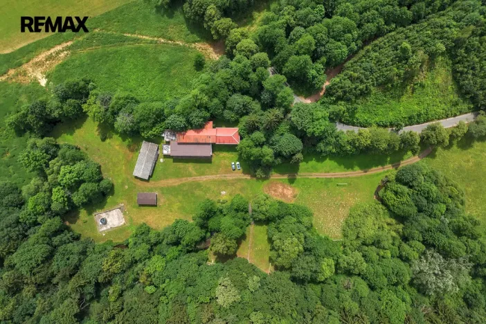 Pronájem ubytování, Vysoká Srbská, 900 m2