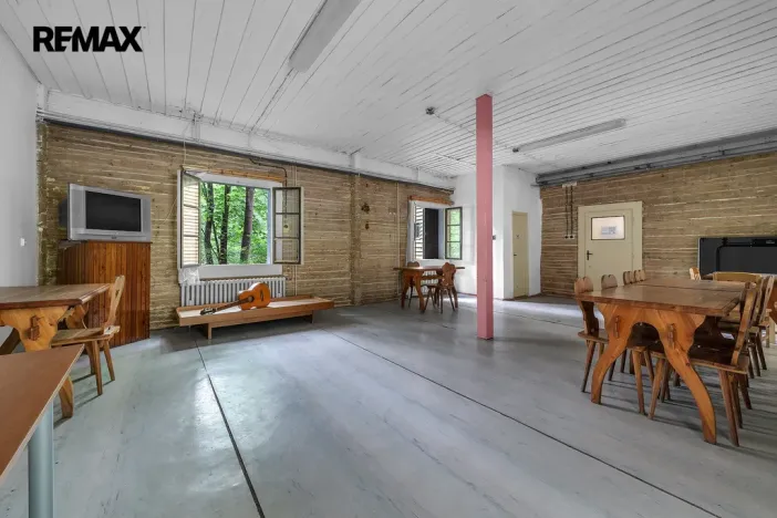 Pronájem ubytování, Vysoká Srbská, 900 m2