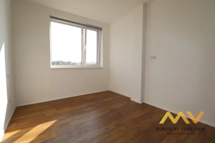 Pronájem bytu 2+kk, Hradec Králové - Třebeš, Pod Svahem, 62 m2