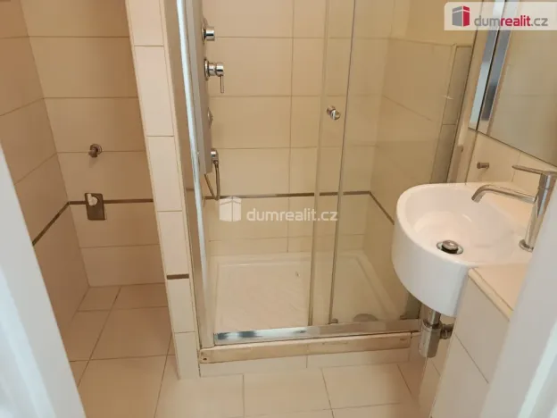 Pronájem bytu 2+kk, Praha - Bubeneč, Ve struhách, 45 m2