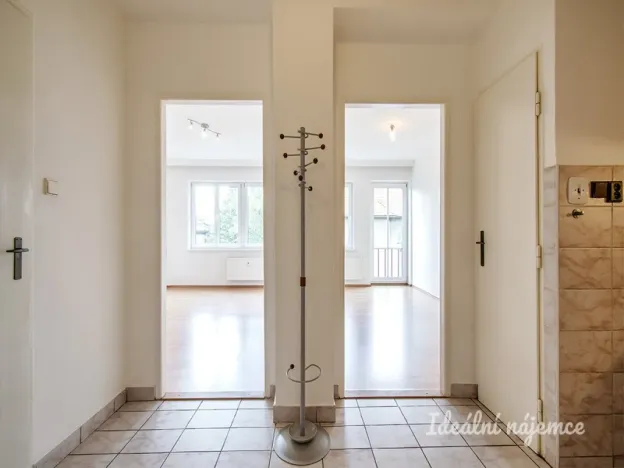 Pronájem bytu 2+1, Praha - Střešovice, Na Hubálce, 43 m2