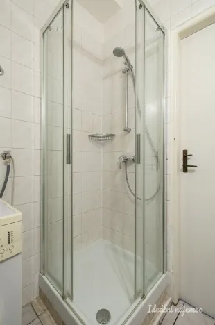 Pronájem bytu 2+1, Praha - Střešovice, Na Hubálce, 43 m2