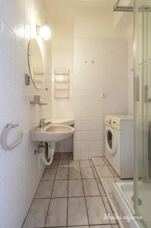 Pronájem bytu 2+1, Praha - Střešovice, Na Hubálce, 43 m2