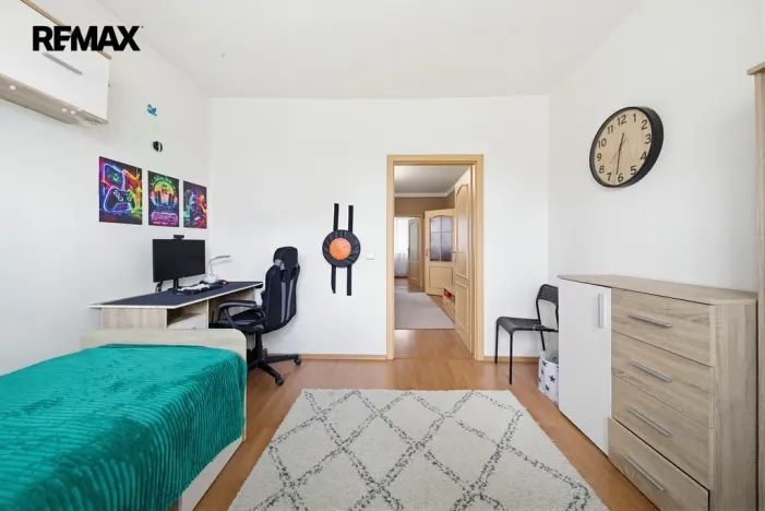 Prodej bytu 3+1, Chodov, Obránců míru, 52 m2