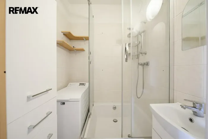 Prodej bytu 3+1, Chodov, Obránců míru, 52 m2