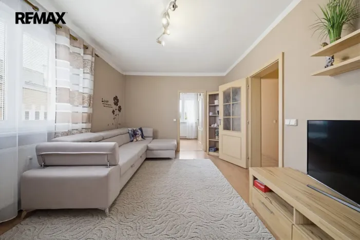 Prodej bytu 3+1, Chodov, Obránců míru, 52 m2