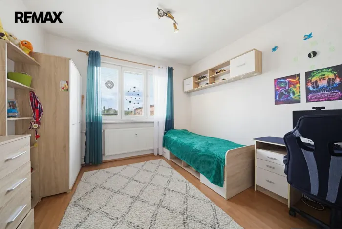 Prodej bytu 3+1, Chodov, Obránců míru, 52 m2