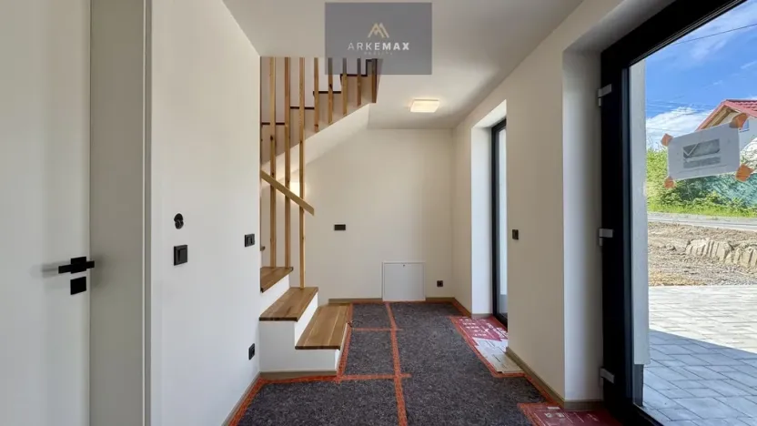 Pronájem rodinného domu, Staříč, 160 m2