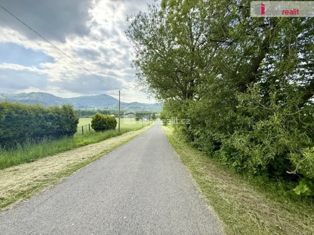 Prodej pozemku pro bydlení, Frenštát pod Radhoštěm, Helštýn, 1800 m2