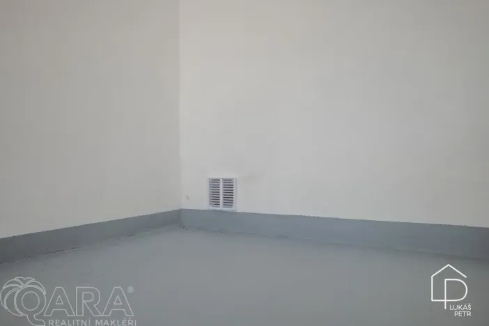 Prodej garáže, Praha - Čakovice, K sedlišti, 20 m2