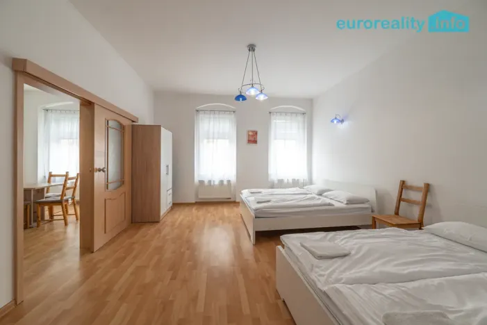 Prodej bytu 2+kk, Karlovy Vary, Moskevská, 47 m2