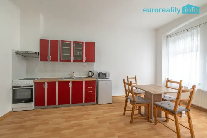 Prodej bytu 2+kk, Karlovy Vary, Moskevská, 47 m2
